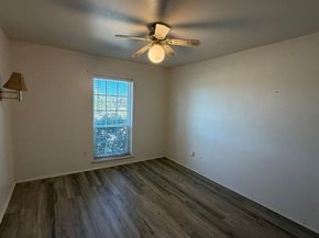 2006  Southern Oaks  , Carrollton Texas 75007