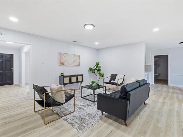 6409  Winn Street , Fort Worth Texas 76133