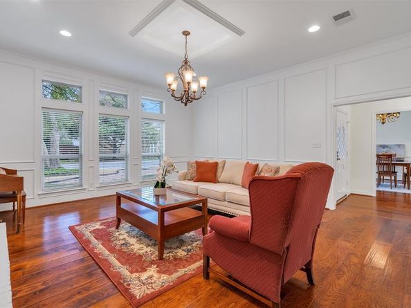 9009  Windy Crest Drive , Dallas Texas 75243