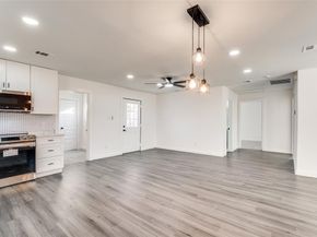 3125  Mt Vernon Avenue , Fort Worth Texas 76103