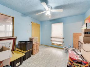 610 W 12th Street , Dallas Texas 75208