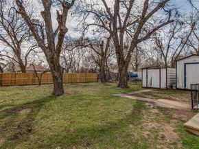 2332  Poplar Street , Dallas Texas 75215