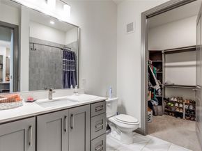 2700  Old Denton Road  2203, Carrollton Texas 75007