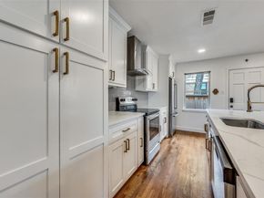 416  Lakeside Drive , Irving Texas 75062