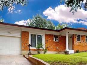 3517  Wicklow Court , Fort Worth Texas 76116