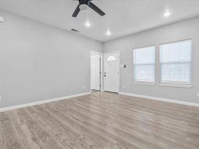 3512  Hamilton Avenue , Dallas Texas 75210