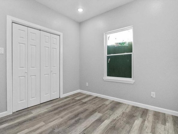 3512  Hamilton Avenue , Dallas Texas 75210