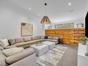 5947  Meadowcrest Drive , Dallas Texas 75230