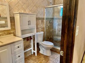 1919  Muncie  , Dallas Texas 75212