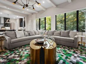 2413  Lofton Terrace , Fort Worth Texas 76109