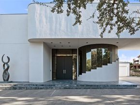 1108  Shady Oaks Lane , Westover Hills Texas 76107