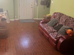 4838  Wisteria Street , Dallas Texas 75211