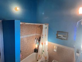 4838  Wisteria Street , Dallas Texas 75211