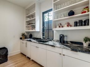 7122  Lakewood Boulevard , Dallas Texas 75214