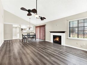 5908  Baroncrest Drive , Arlington Texas 76017