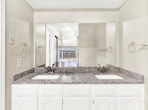 5908  Baroncrest Drive , Arlington Texas 76017