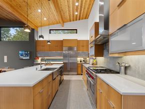 8619  San Benito Way , Dallas Texas 75218