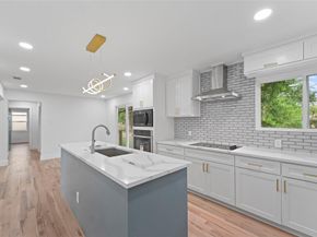 11046  Delford Circle , Dallas Texas 75228