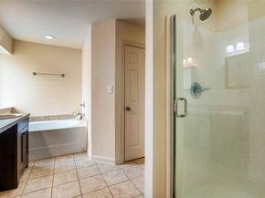 7813  Oak Garden Trail , Dallas Texas 75232