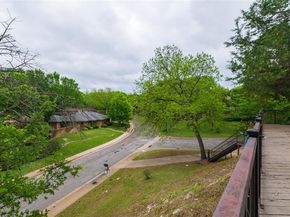 821  Cherlynne Drive , Cedar Hill Texas 75104