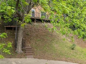 821  Cherlynne Drive , Cedar Hill Texas 75104