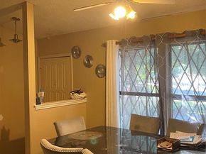 1433  Spring Willow Drive , Arlington Texas 76018