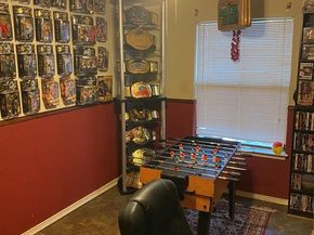 1433  Spring Willow Drive , Arlington Texas 76018
