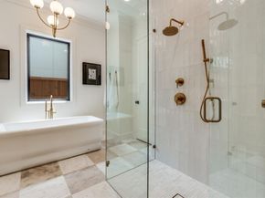1618  Old Gate Lane , Dallas Texas 75218