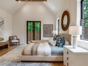 1618  Old Gate Lane , Dallas Texas 75218