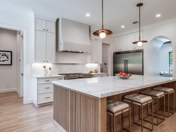1618  Old Gate Lane , Dallas Texas 75218