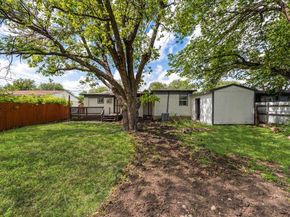 1528  Valley View Street , Mesquite Texas 75149