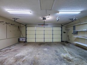 7324  Bramblewood Road , Fort Worth Texas 76133