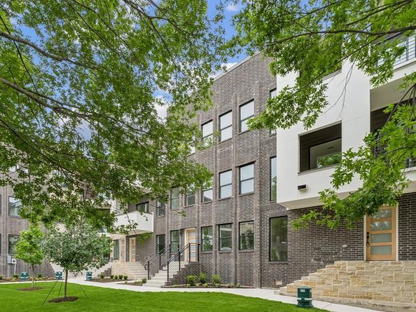 2723  Azalea Park Circle , Fort Worth Texas 76107