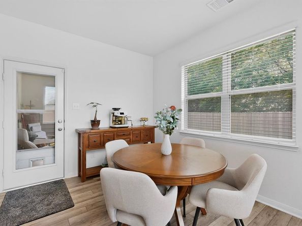 433  Cross Ridge Circle N, Fort Worth Texas 76120