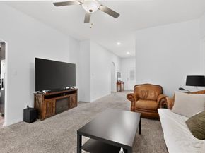 433  Cross Ridge Circle N, Fort Worth Texas 76120