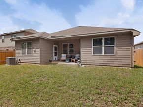 433  Cross Ridge Circle N, Fort Worth Texas 76120