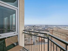500  Throckmorton Street  2305, Fort Worth Texas 76102