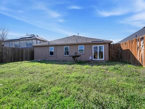 7411  Marsland Lane , Arlington Texas 76001