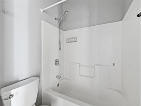 7411  Marsland Lane , Arlington Texas 76001