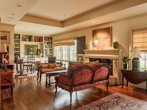 5532  Glenwick Lane , Dallas Texas 75209