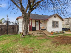 2333 N Chandler Drive E, Fort Worth Texas 76111