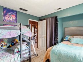 2333 N Chandler Drive E, Fort Worth Texas 76111