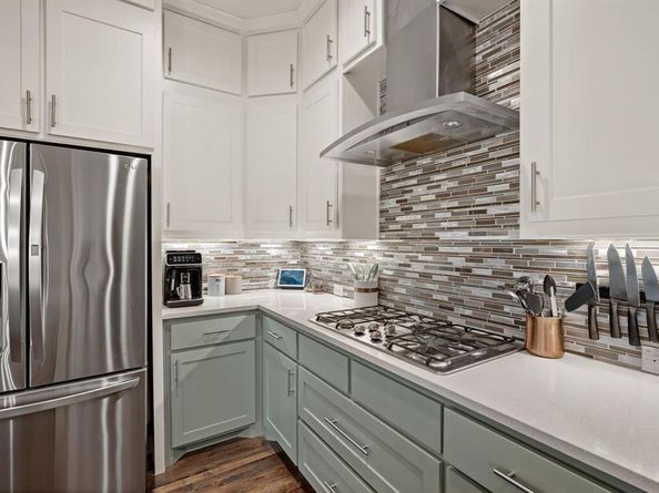 8254  Laflin Lane , Dallas Texas 75231