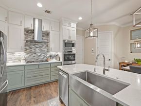 8254  Laflin Lane , Dallas Texas 75231