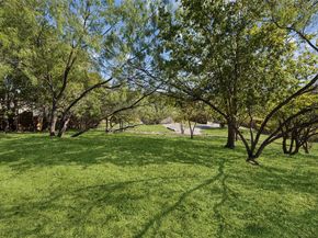 9325  Vista Circle , Irving Texas 75063