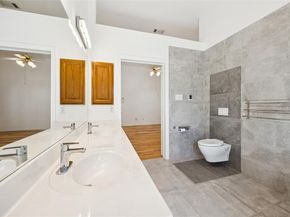 9325  Vista Circle , Irving Texas 75063