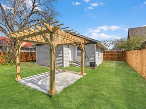 3024  James Avenue , Fort Worth Texas 76110