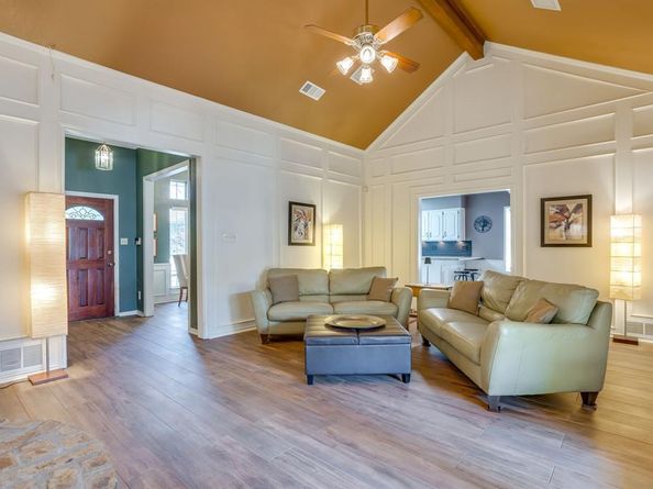 1021  Old Mill Circle , Irving Texas 75061