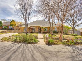 1021  Old Mill Circle , Irving Texas 75061