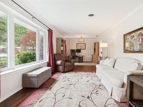 6935  Kingsbury Drive , Dallas Texas 75231